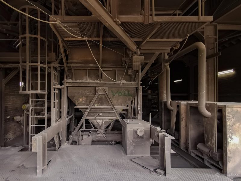 Fahrweg Schiebebuehne Pressen Hangseite